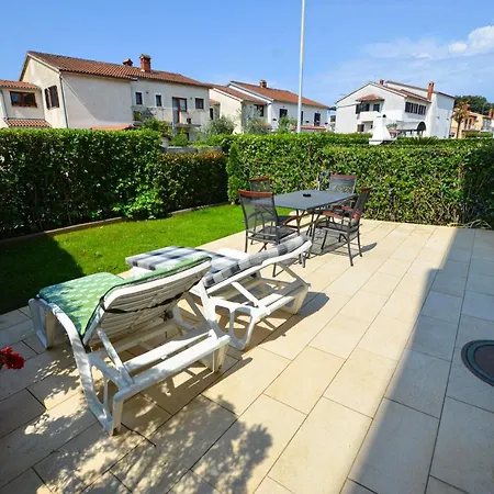 Tomo Borik Apartman *