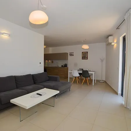 Tomo Borik Apartment *